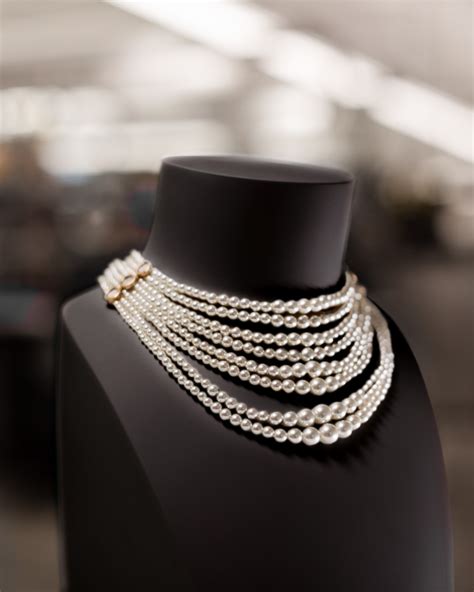 Ketting met Christian Dior Atelier